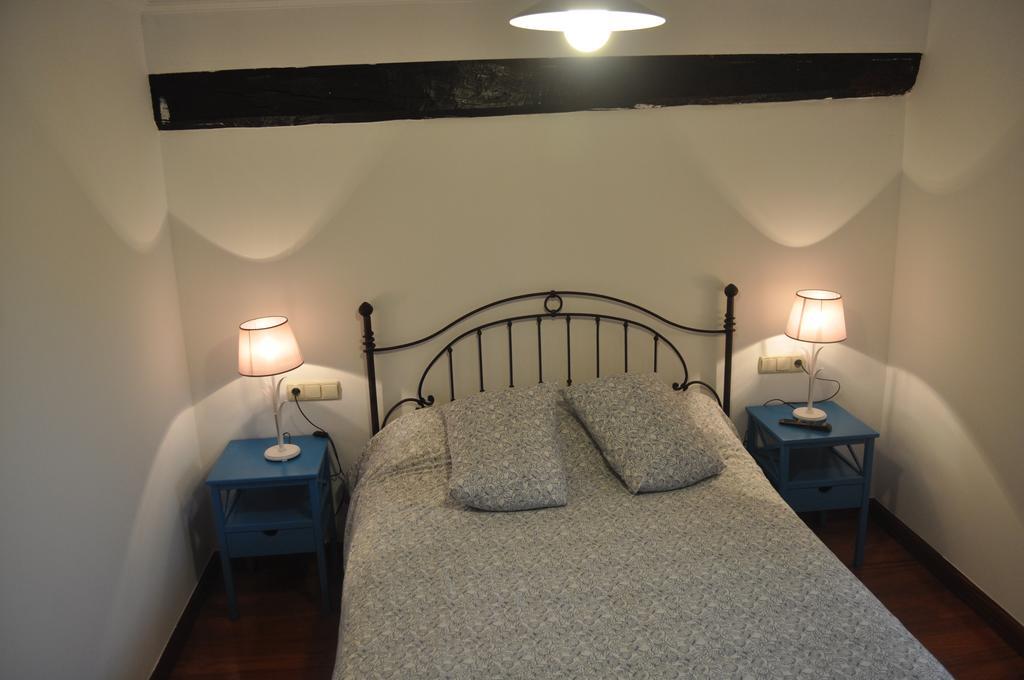 Hostal Auzoa Bera  Room photo