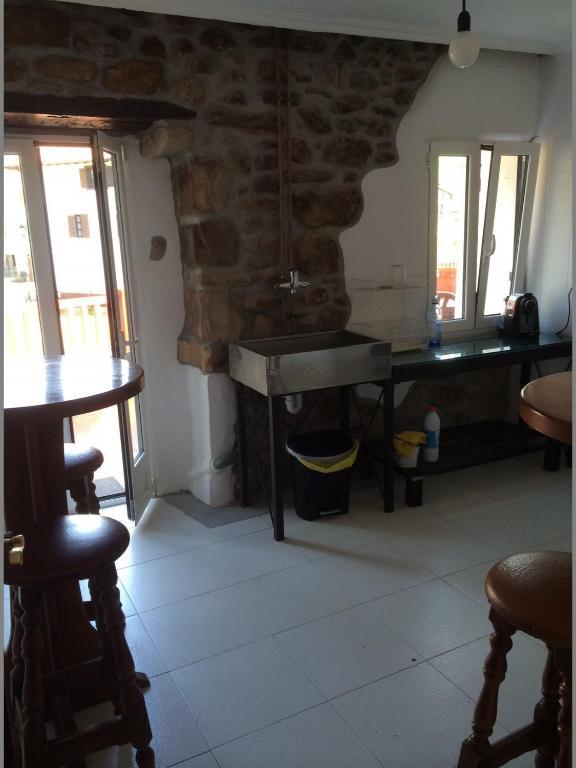 Hostal Auzoa Bera  Exterior photo